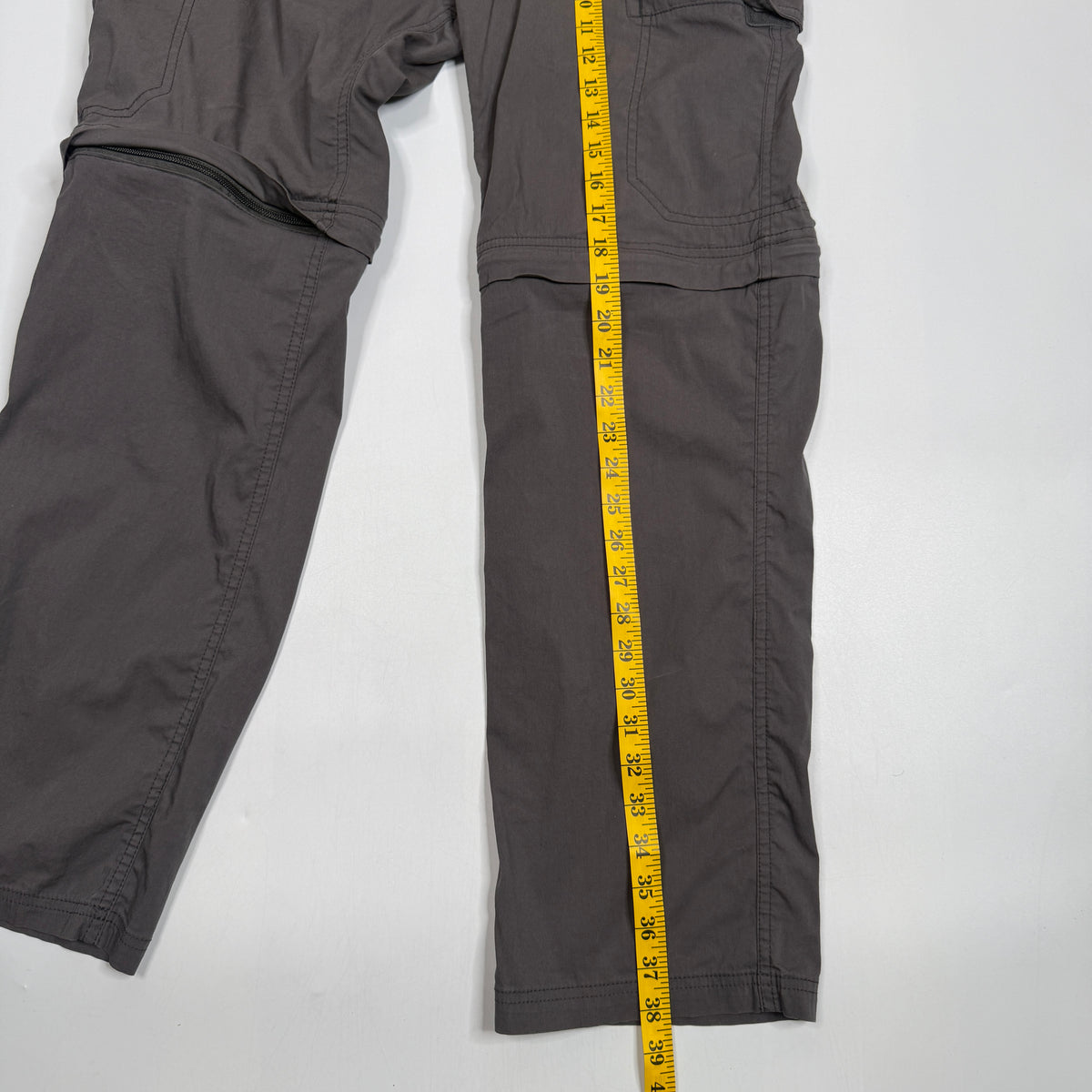 Y2K No Boundaries Outdoor Utility Cut Off Pants 34"