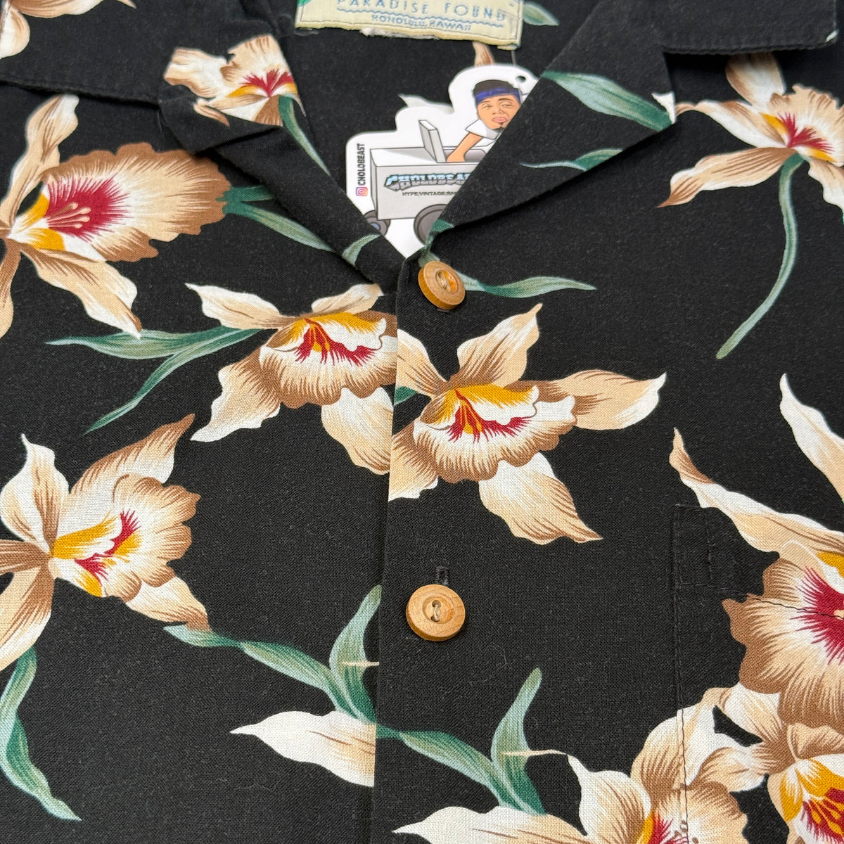 VTG Paradise Found Cattleya Orchid Hawaiian Button Up M