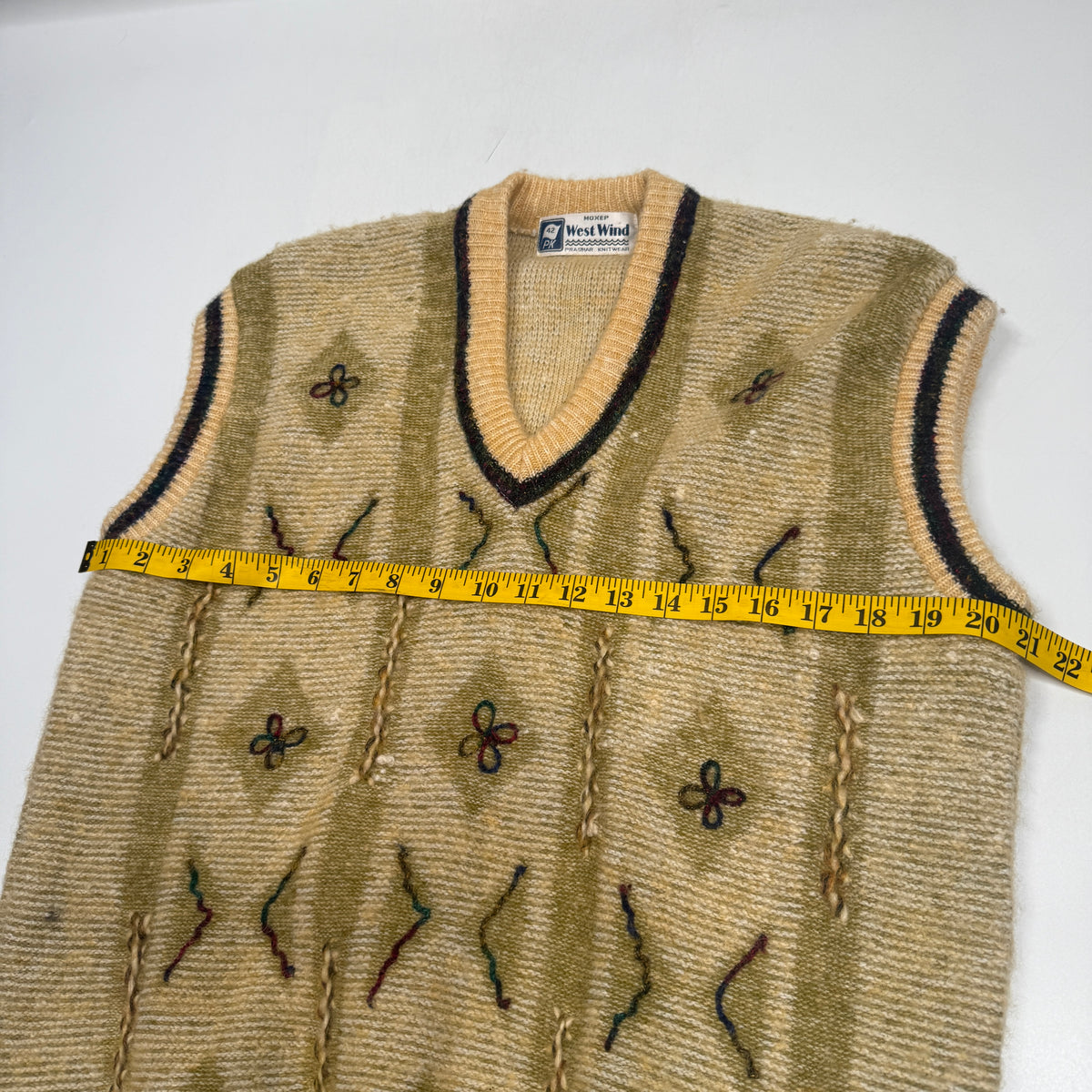VTG West Wind Mohair Knitted Sweater Vest L Tan