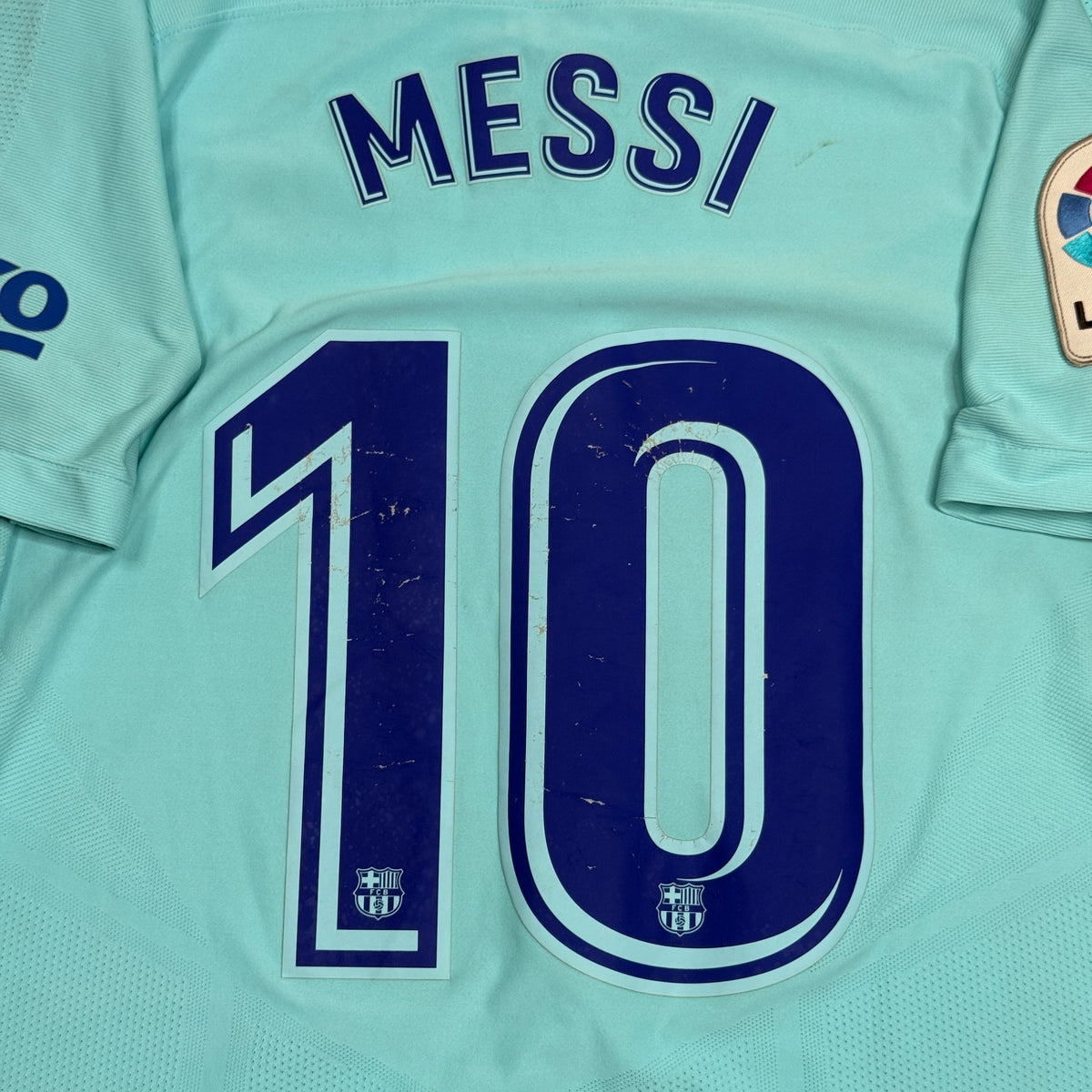 Nike 2017 Barcelona Messi Player Soccer Jersey L Away