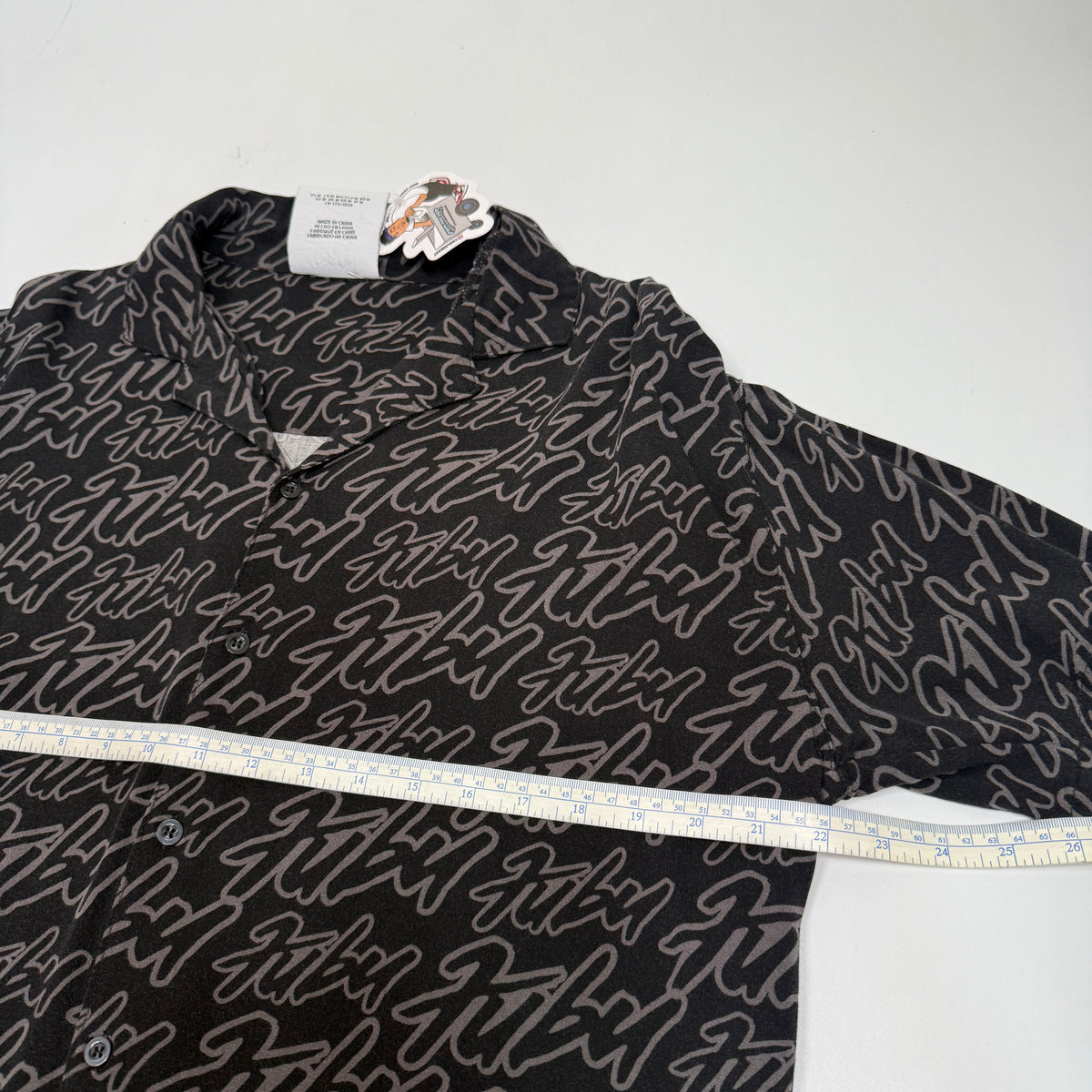 Fubi Forever 21 Script Rayon Button Up M
