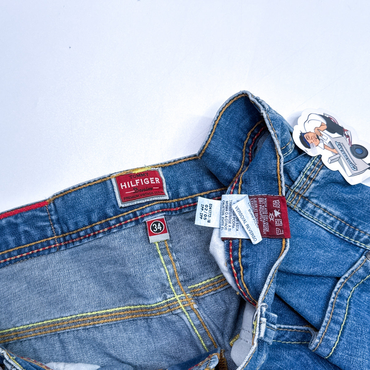 Y2K Tommy Hilfiger Denim Shorts 34