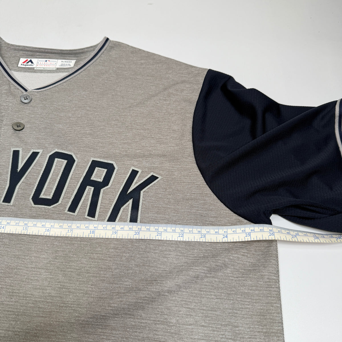 MLB Majestic New York Yankees Baseball Jersey XL