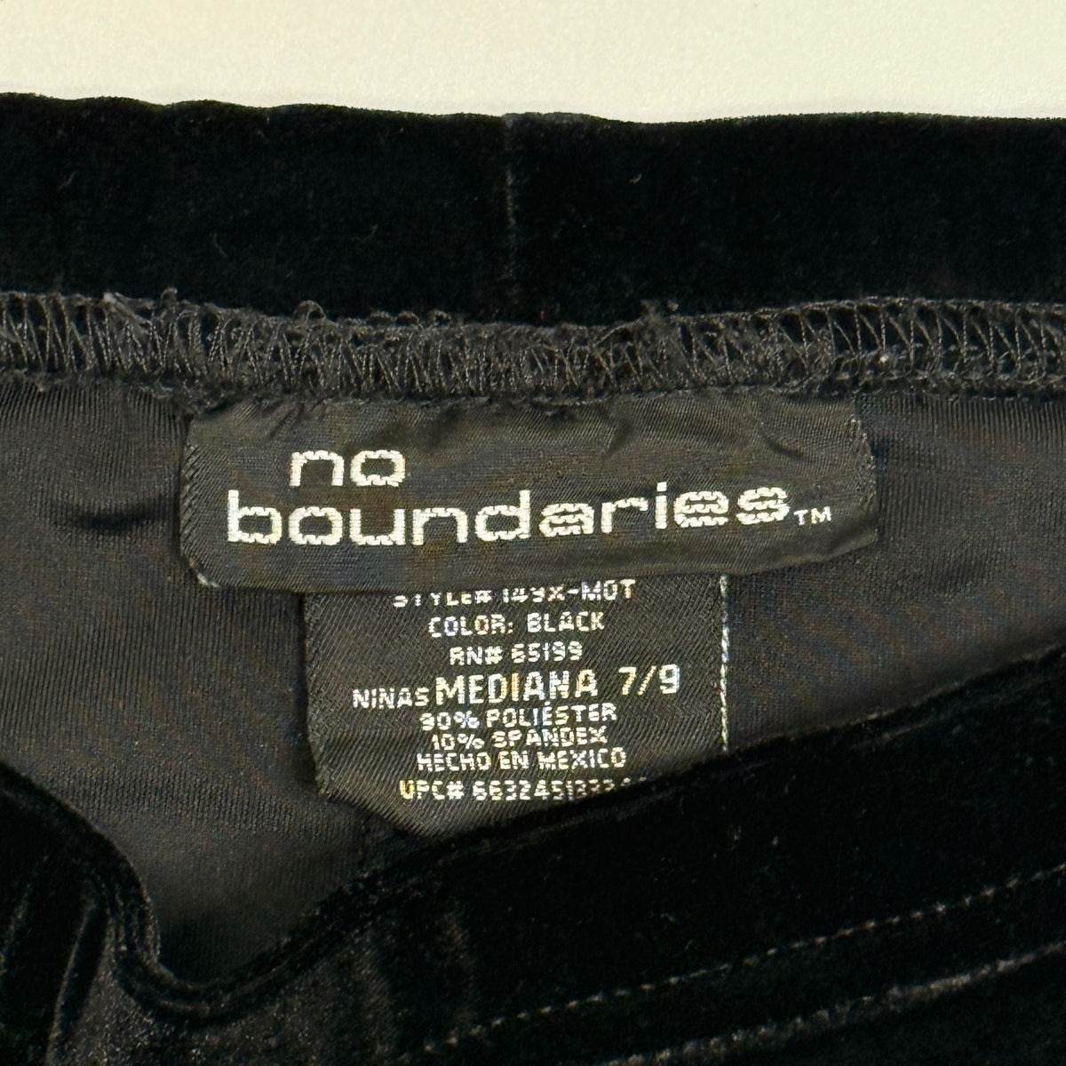 Y2K No Boundaries Black Velvet Mini Skirt 29"