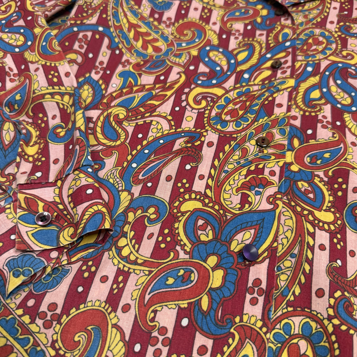 VTG Durable Press Paisley Butterfly Collar L/S Button Up S
