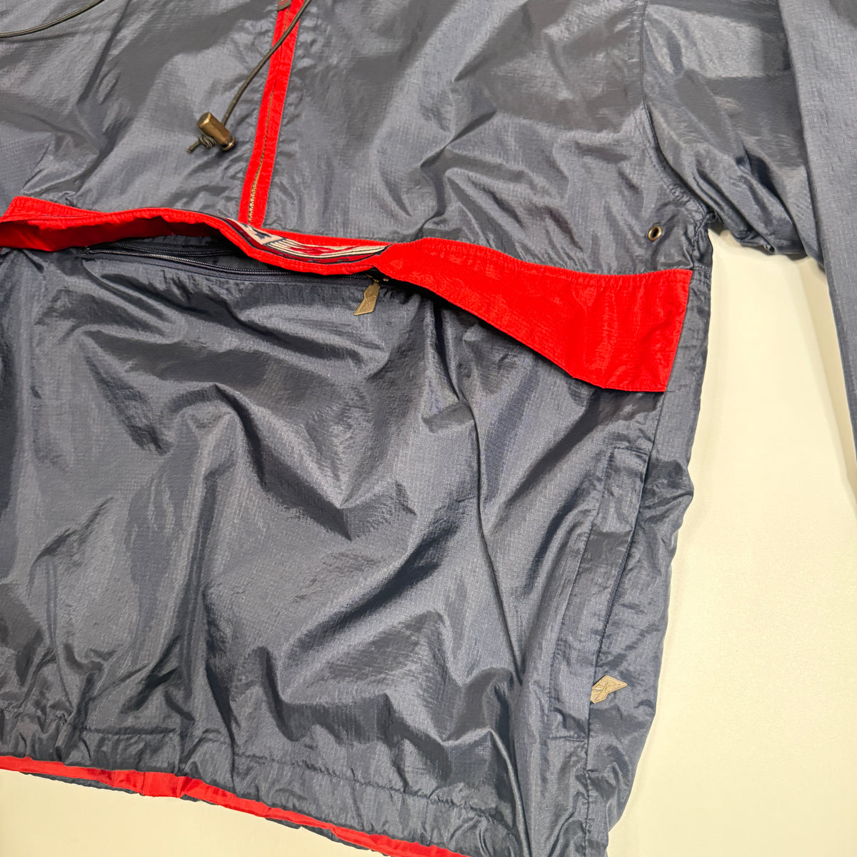 VTG Reebok Athletic Dept Hooded Windbreaker L