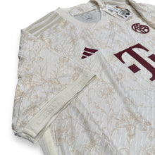 Load image into Gallery viewer, NWT 2023 FC Bayern Third Jersey 2XL