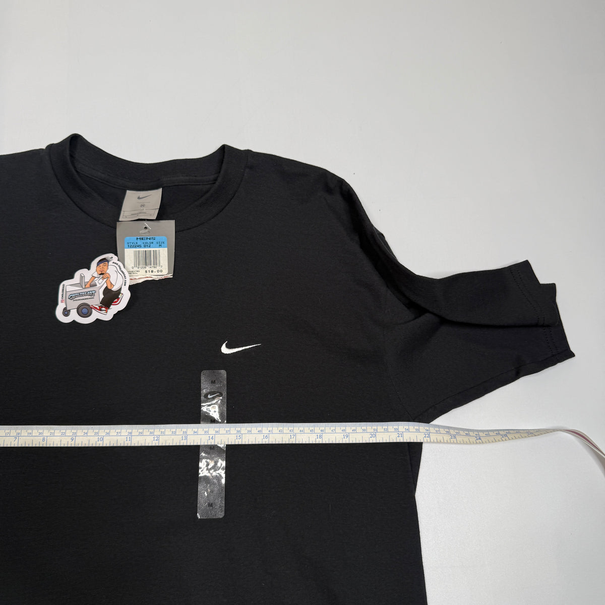 NWT Y2K Nike Mini Swoosh T Shirt L Black