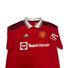 Load image into Gallery viewer, 2002 Adidas Manchester United Jersey S/M