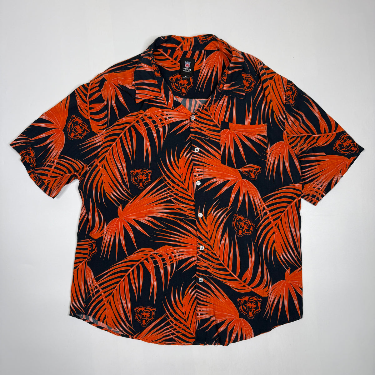 Chicago Bears Tropical Hawaiian Rayon Button Up XL
