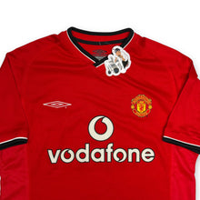 Load image into Gallery viewer, VTG 2000 Umbro Manchester United Jersey S