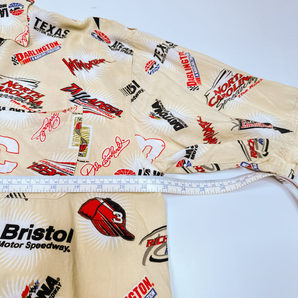 Nascar Las Vegas Speedway Rayon Button Up L