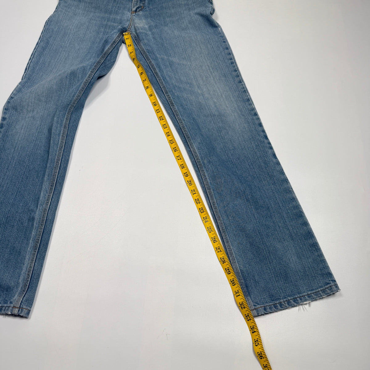 Carhartt Relaxed Straight Fit Rigby Denim Jeans 32"