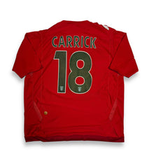 Load image into Gallery viewer, Umbro Carrick England Jersey XL