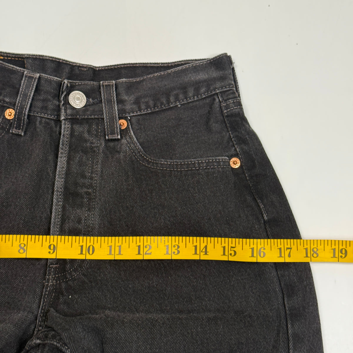 VTG Levis 501 High Rise Straight Leg Jeans 25" XS Black