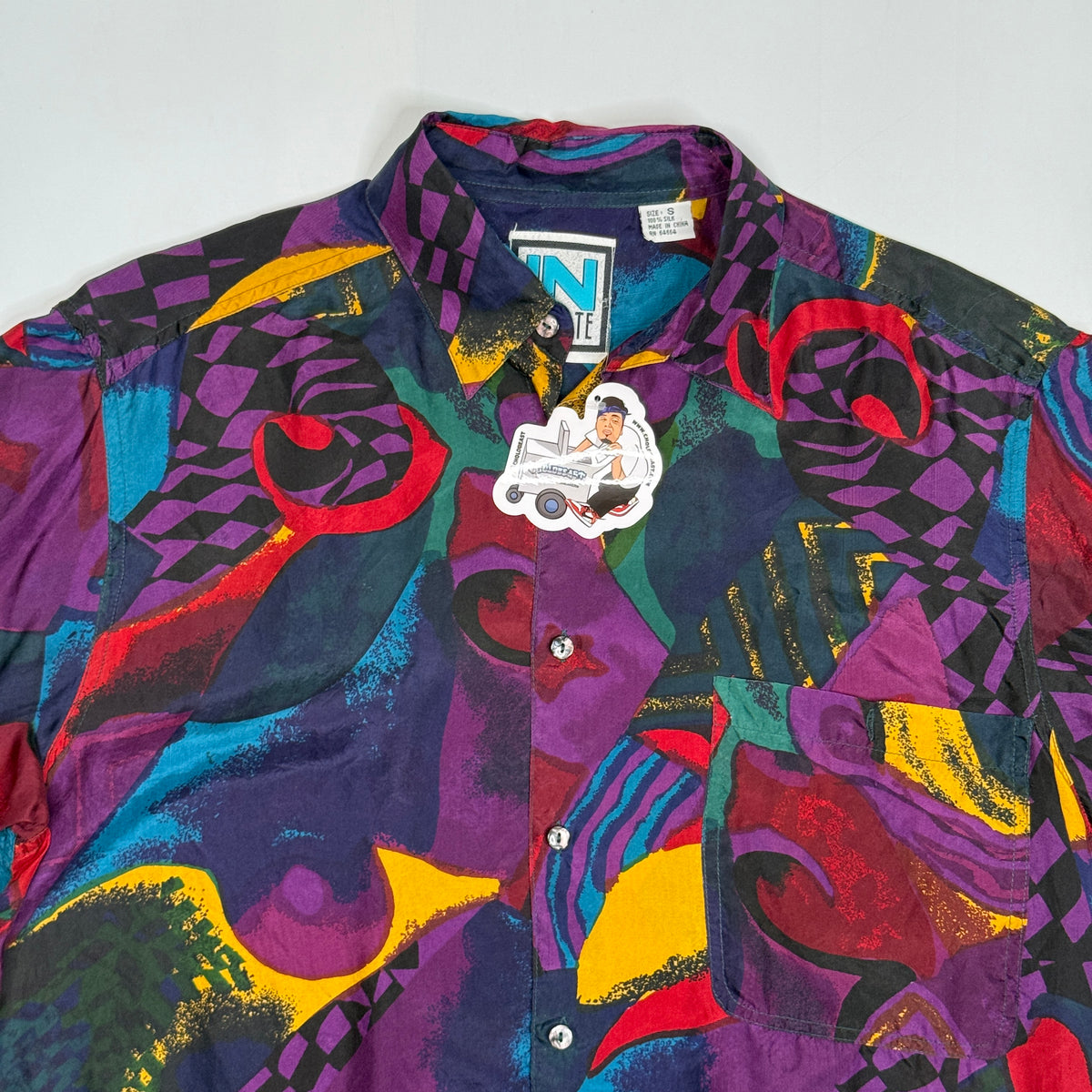 VTG In Private Geometric Art Silk Button Up M