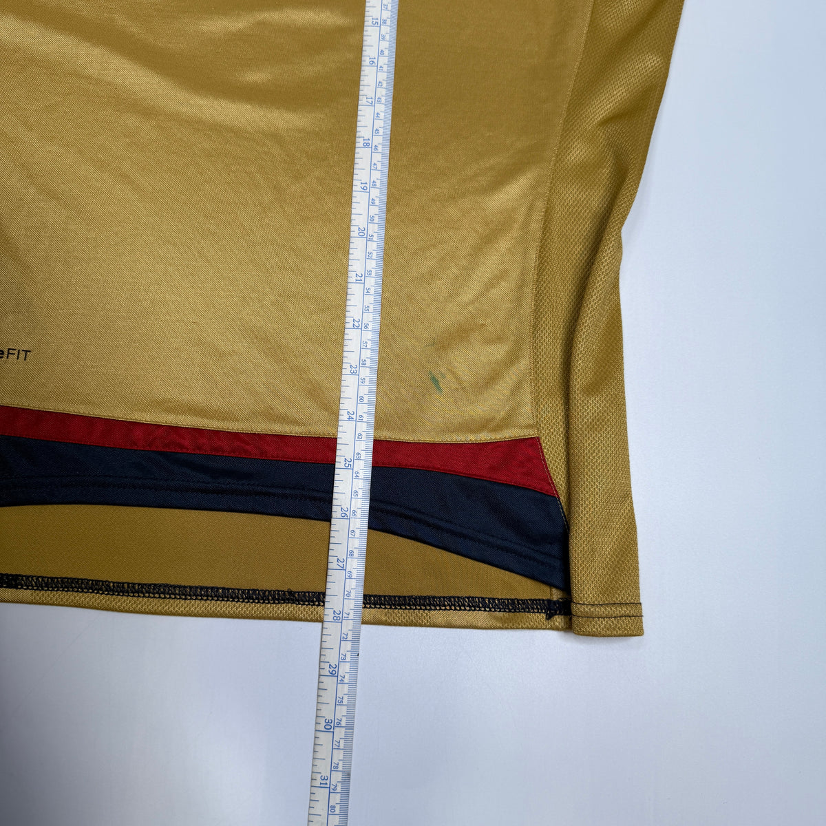 Y2K 2007 Nike Tarpley Soccer Jersey WMN L Gold