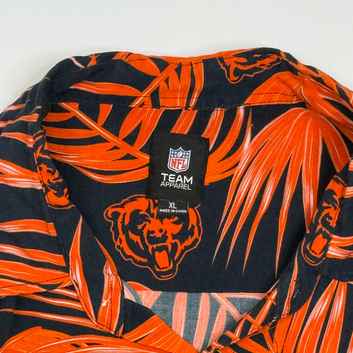 Chicago Bears Tropical Hawaiian Rayon Button Up XL