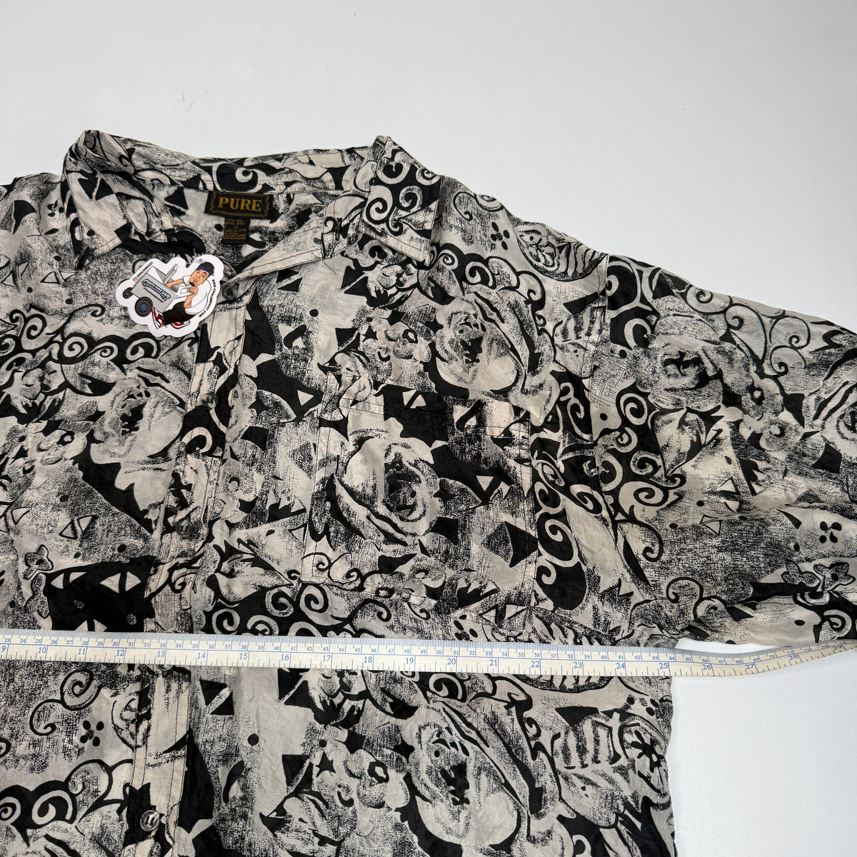 VTG Pure Floral Geometric Silk Button Up XL