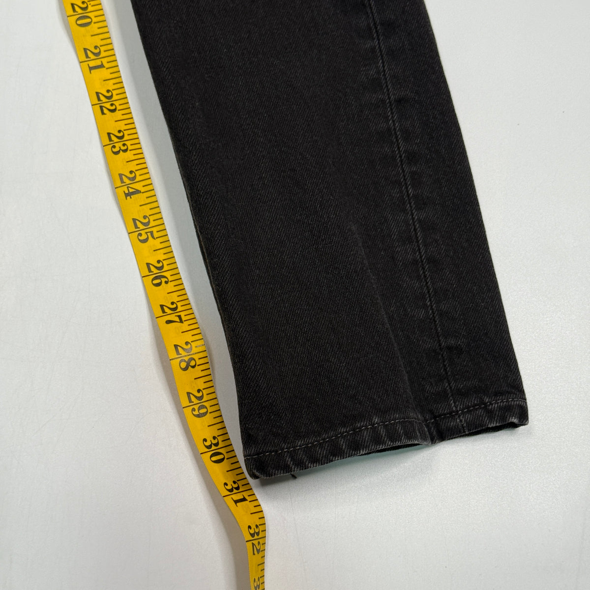 VTG Levis 501 High Rise Straight Leg Jeans 25" XS Black