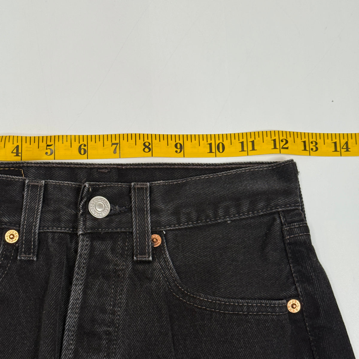 VTG Levis 501 High Rise Straight Leg Jeans 25" XS Black