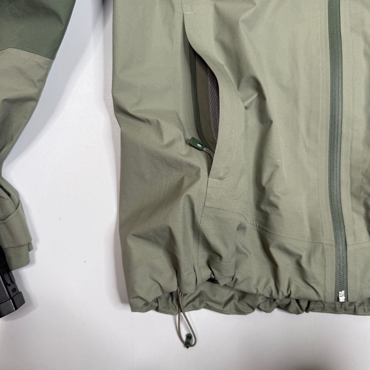 REI Goretex Coop XeroDry Full Zip Rain Windbreaker M Wmn