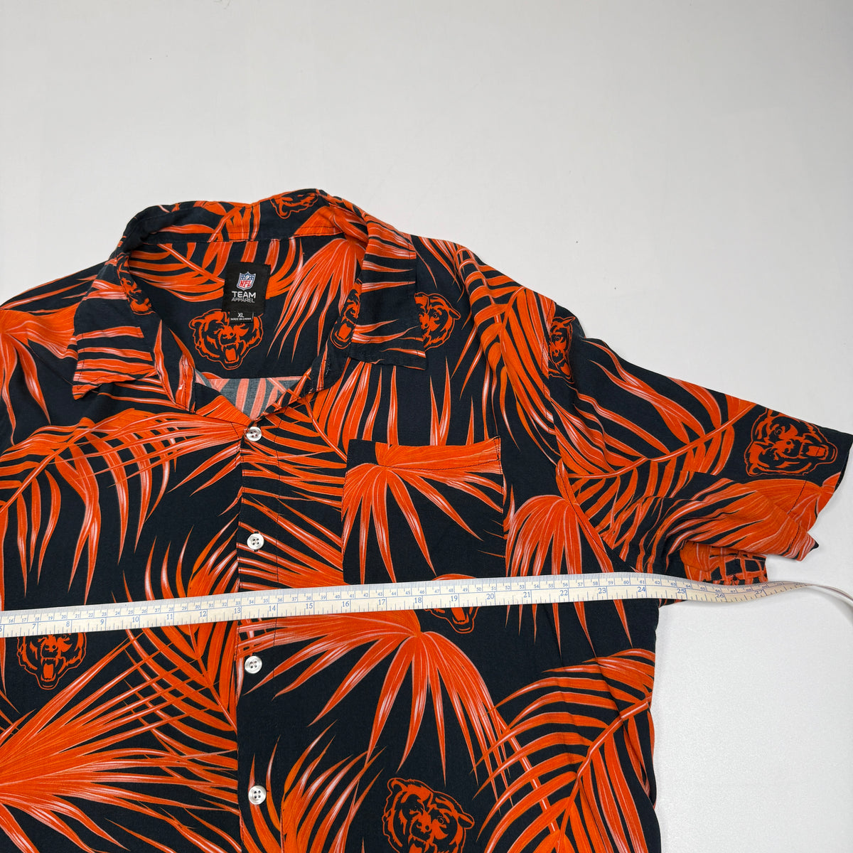 Chicago Bears Tropical Hawaiian Rayon Button Up XL