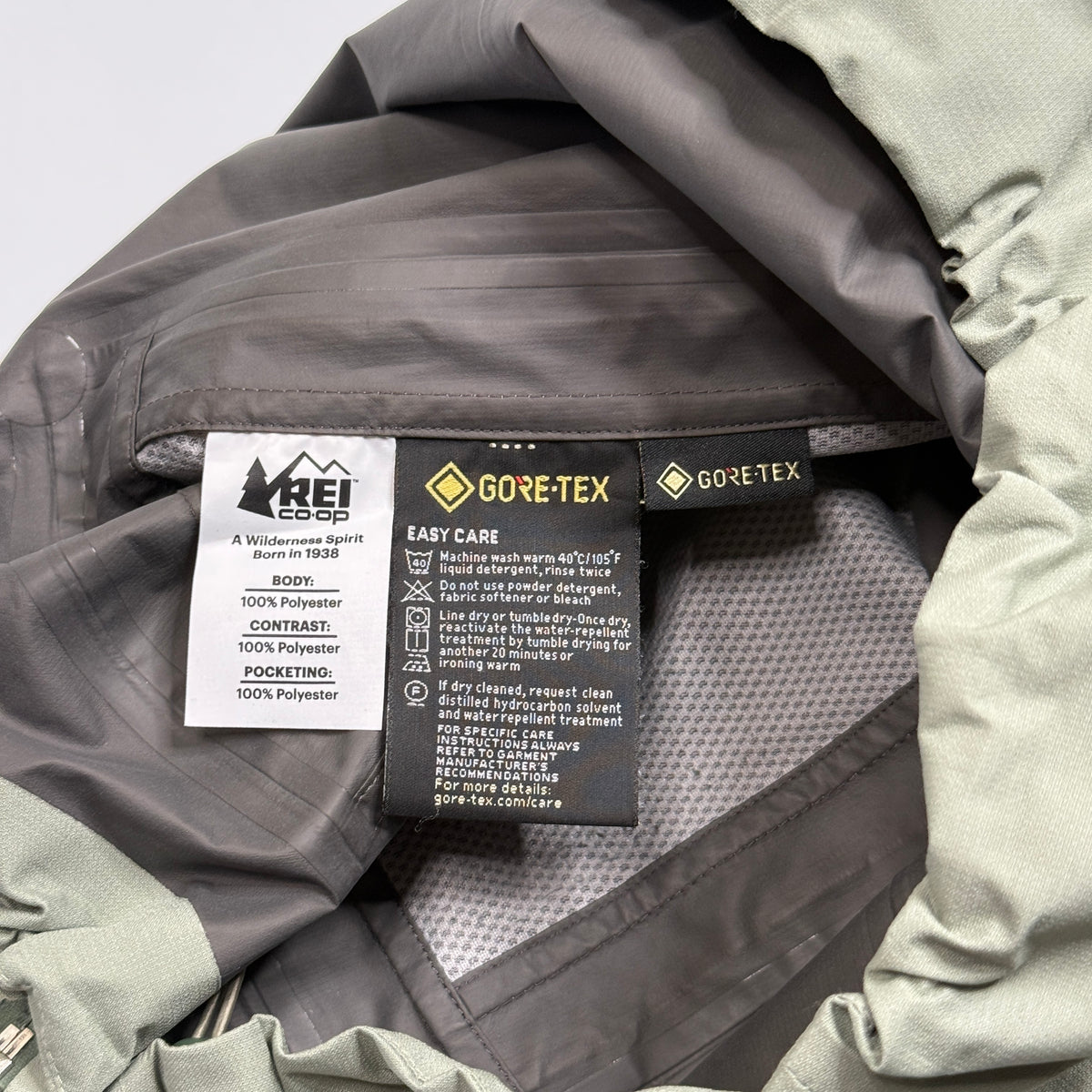 REI Goretex Coop XeroDry Full Zip Rain Windbreaker M Wmn
