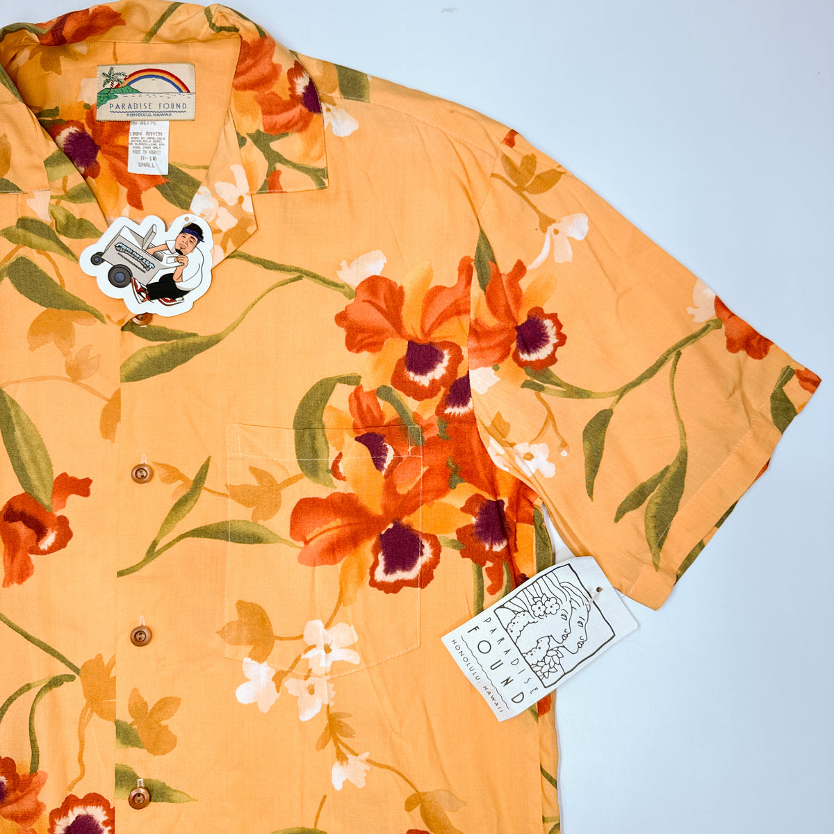 NWT VTG Paradise Found Cattleya Orchid Rayon Button Up S Peach