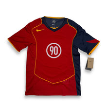 Load image into Gallery viewer, NWT Nike Total 90 Jersey S