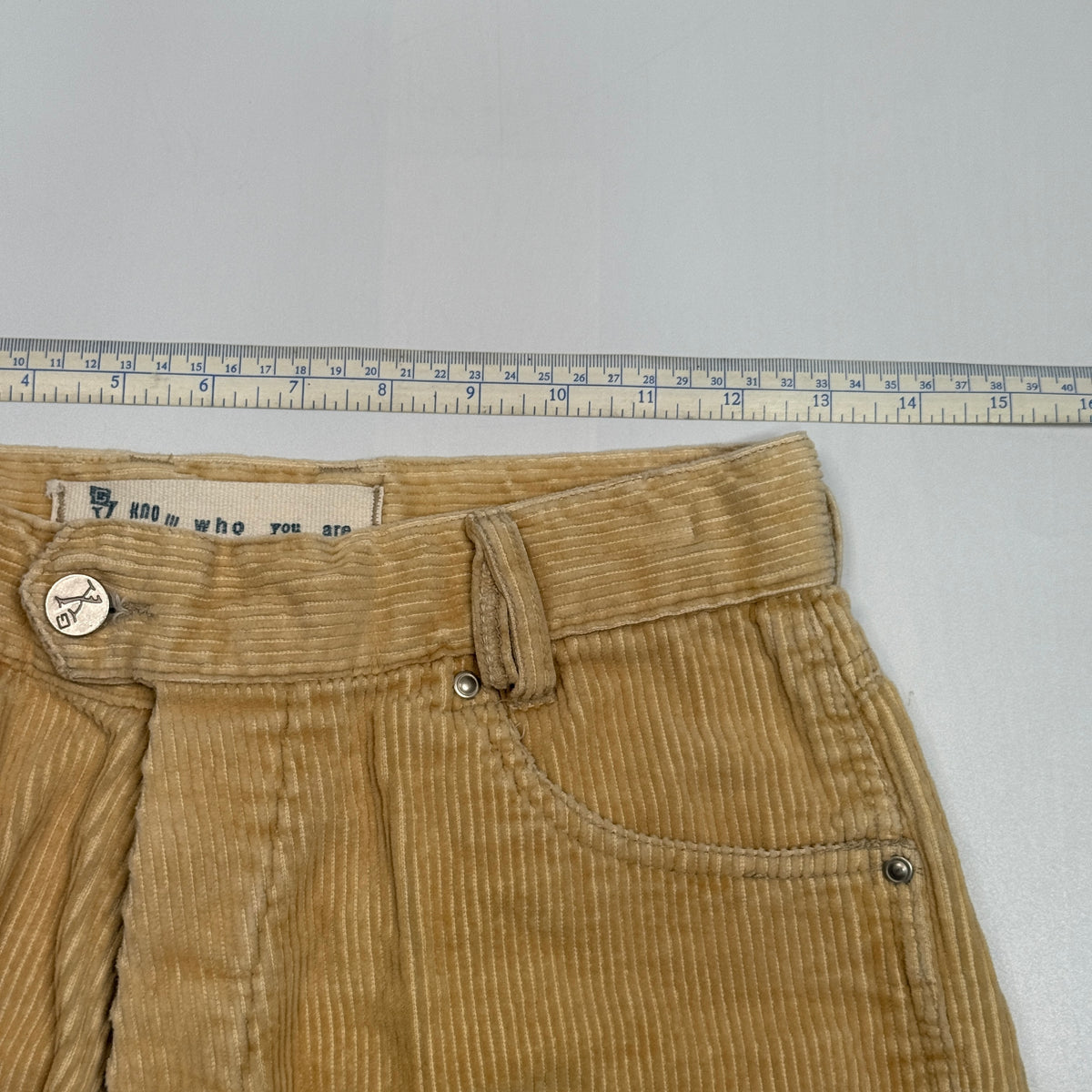 Y2K Corduroy Shorts 26" S Yellow