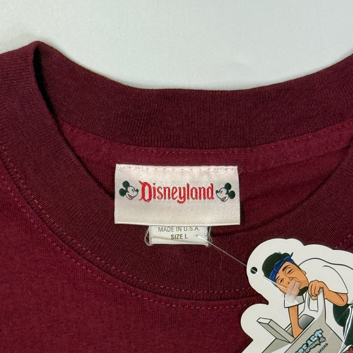 NWOT Disneyland Adventure Land Mickey T Shirt L Burgundy