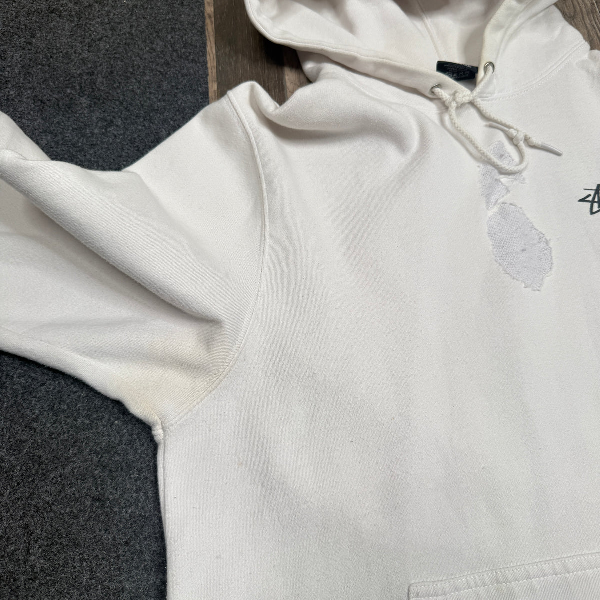 Stussy Yin Yang Distressed Hoodie L/XL