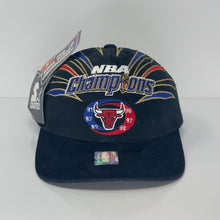 Load image into Gallery viewer, NWT Chicago Bulls Champions 3 Peat Strapback Hat