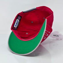 Load image into Gallery viewer, VTG UNLV Top of the World Snap Back Red Hat